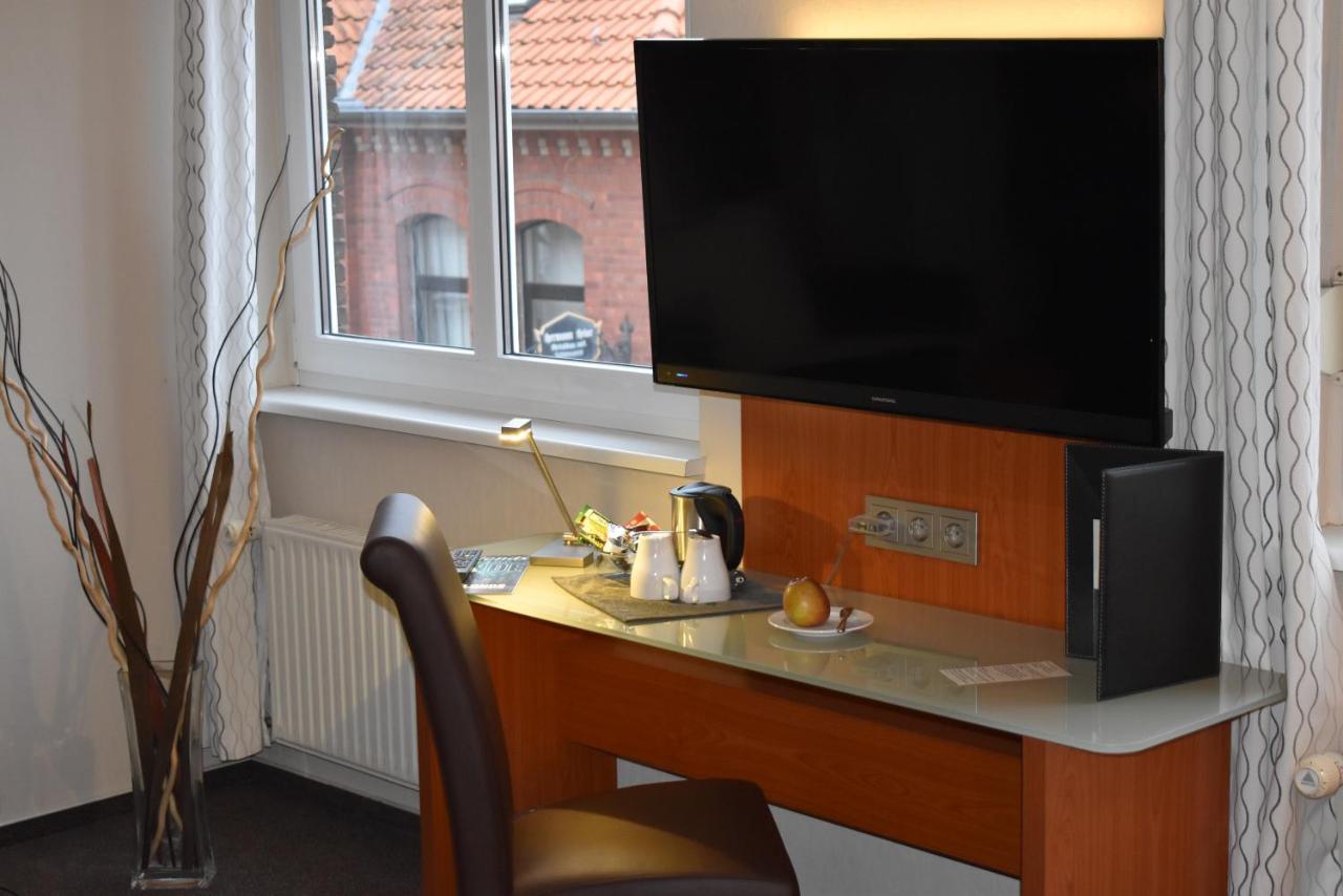Hotel Neue Stuben Wolfsburg Bagian luar foto