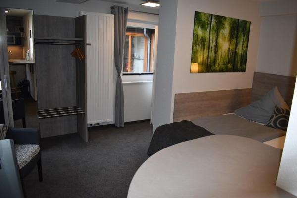 Hotel Neue Stuben Wolfsburg Bagian luar foto